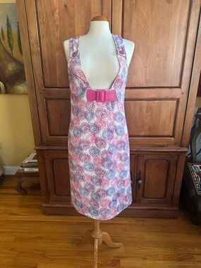 VOMENTY Sleeveless Pink & Lavender Floral Belted Shift Dress